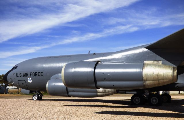 — — - Boeing KC-135E Stratotanker.br /br /More info:  https://en.wikipedia.org/wiki/Boeing_KC-135_Stratotanker