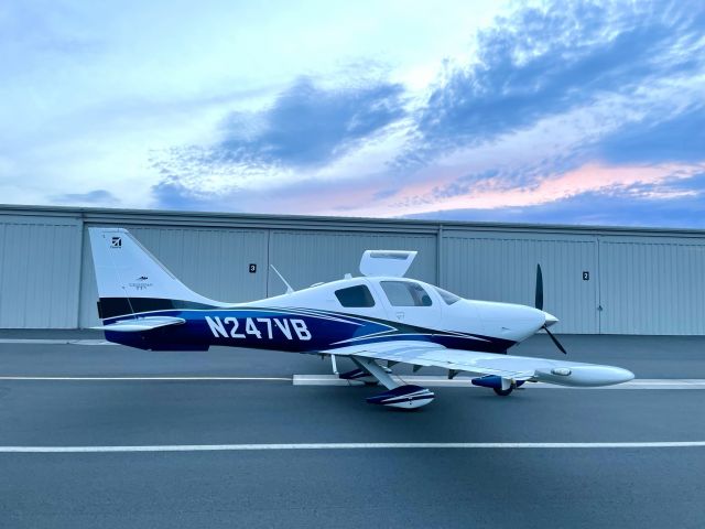 N247VB — - Right before my first night flight 