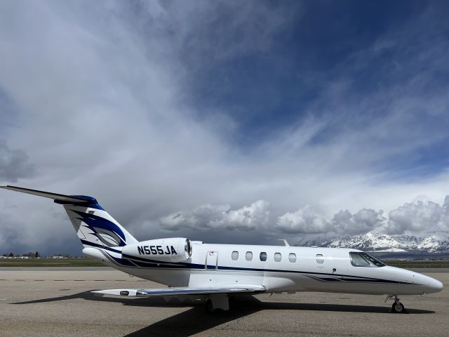 Cessna Citation CJ4 (N555JA)