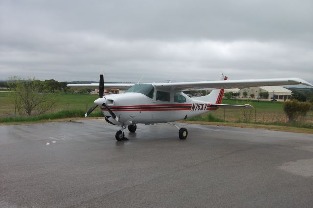 Cessna Centurion (N761KV)