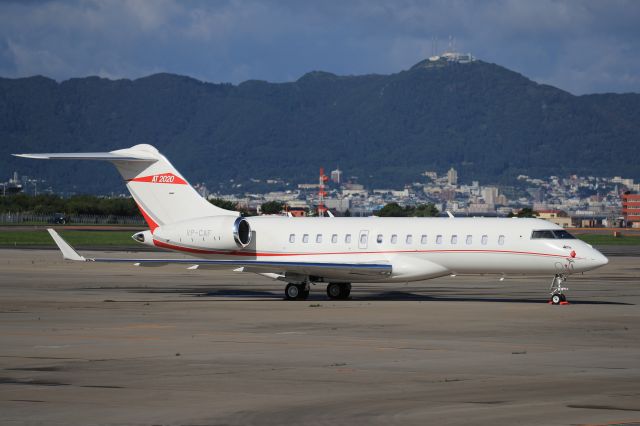 Bombardier Global Express (VP-CAF) - August 25th 2017:TAG Aviation Asia:Bombardier BD-700-1A10 Global 6000