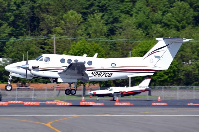 Beechcraft Super King Air 200 (N267CB)