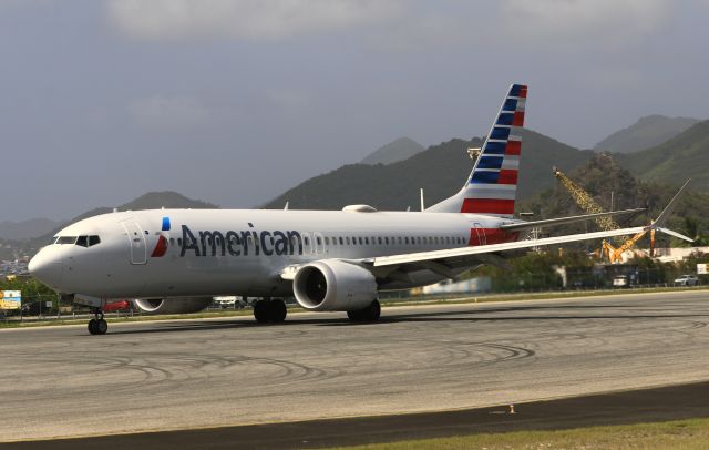 Boeing 737 MAX 8 (N350RV)