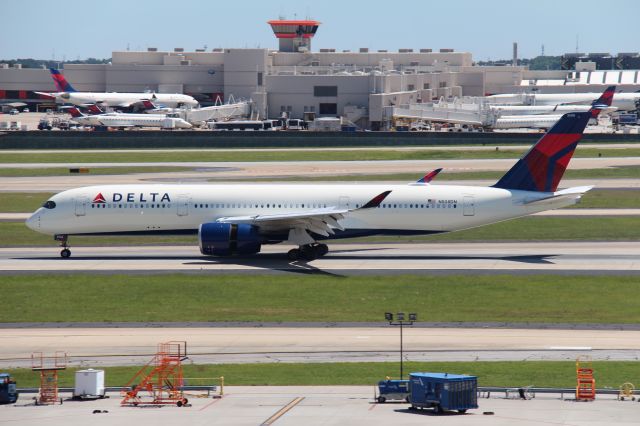 Airbus A350-900 (N508DN) - Flight 296 from HND (May 13th, 2021) 