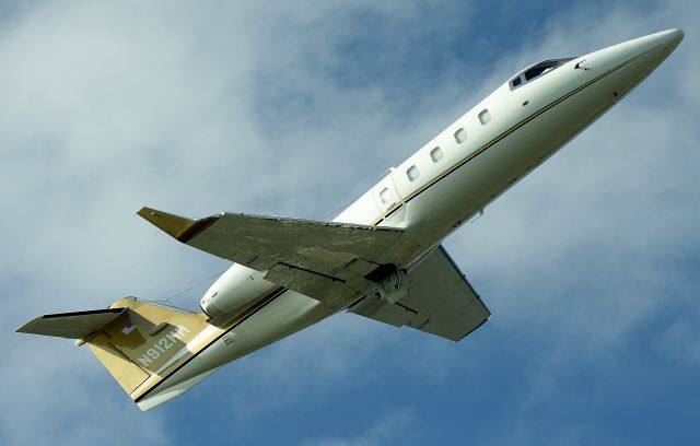 Learjet 55 (N912MM)