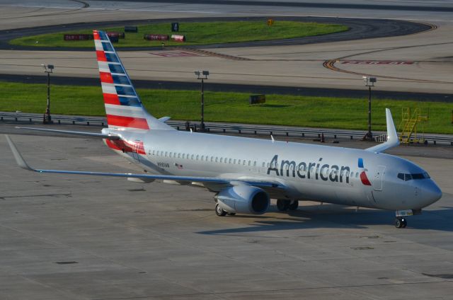 Boeing 737-800 (N981AN) - 8/9/15