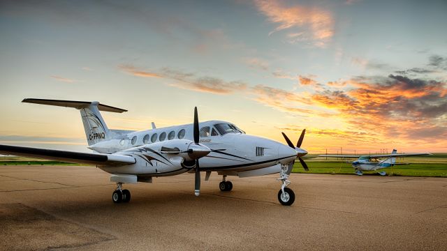 Beechcraft Super King Air 200 (C-FPNQ)