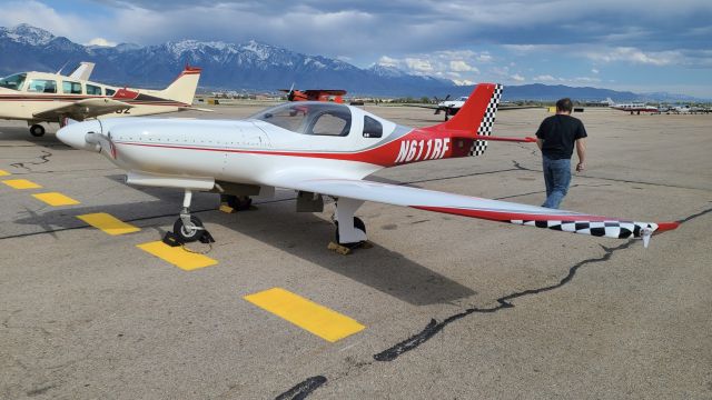 PAI Lancair 320 (N611RF)