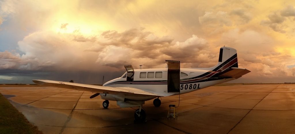 Beechcraft Queen Air (65) (N5080L) - The passing to the east/northeast of a large thunderstorm.