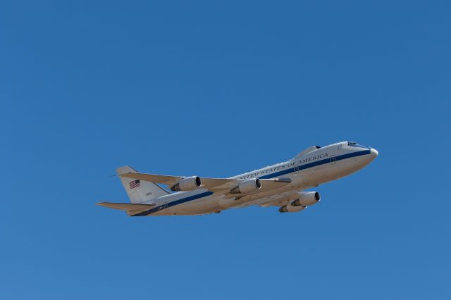 — — - USAF E-4B Nightwatch flyby at Mather Airport during the California Capital Airshow.