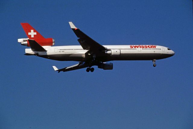 Boeing MD-11 (HB-IWB) - Final Approach to Narita Intl Airport Rwy34L on 1996/04/13