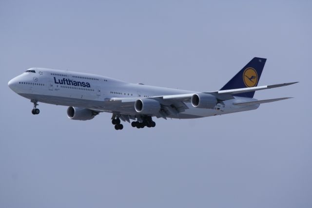 BOEING 747-8 (D-ABYR)