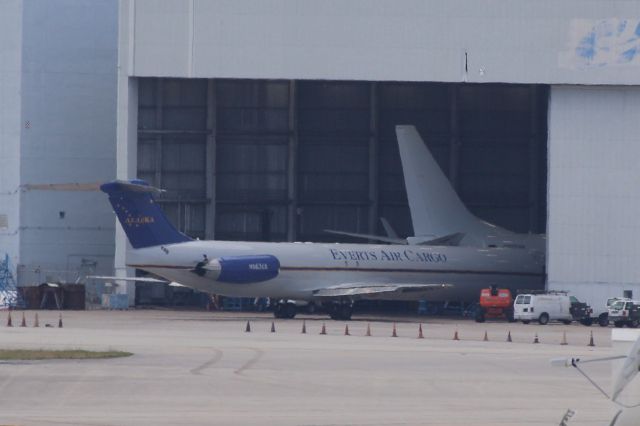 McDonnell Douglas MD-83 (N962CE) - Taken from Rental car parking garage rooftop (2021 05 01)