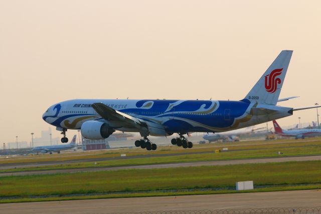 Boeing 777-200 (B-2059)