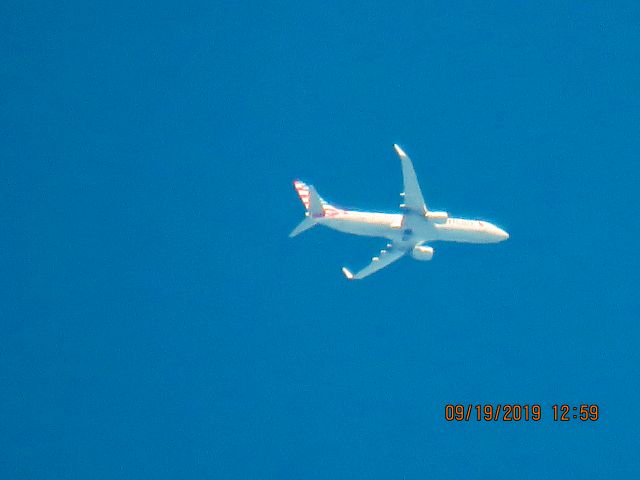 Boeing 737-800 (N358PW)