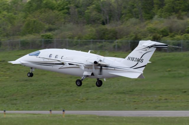 Piaggio P.180 Avanti (N183MS) - A Piaggio P.180 Avanti taking off at Butler County.