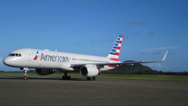 Boeing 757-200 (N172AJ)