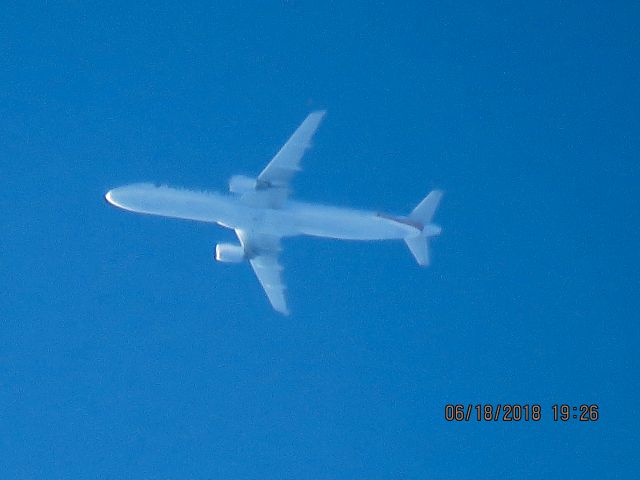 Airbus A321 (N170US)