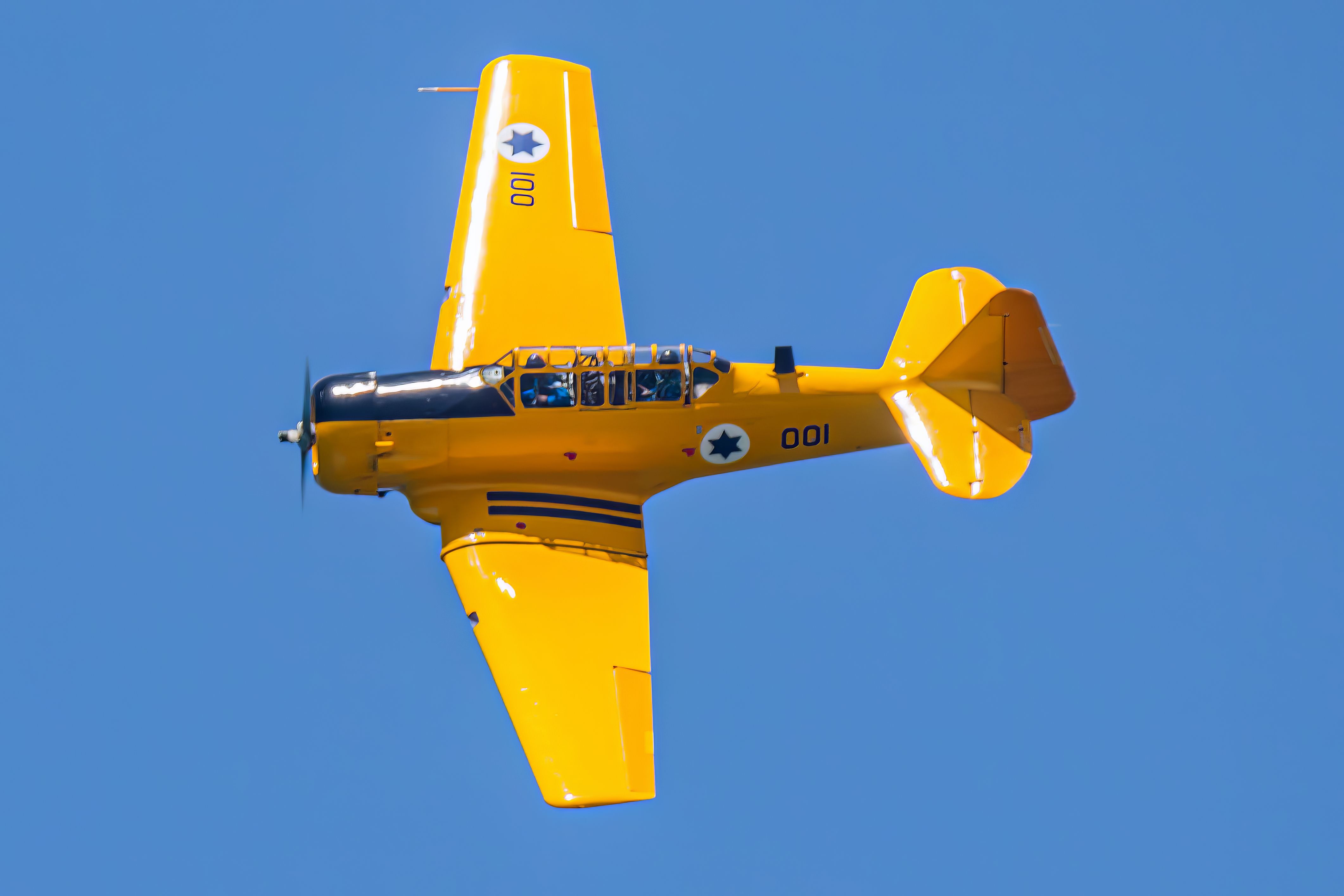 North American T-6 Texan (001)