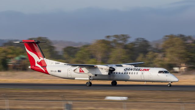 de Havilland Dash 8-400 (VH-LQJ)