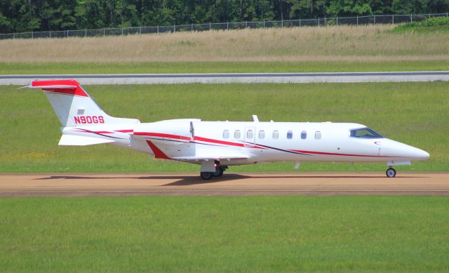 Bombardier Learjet 75 (N90GS)