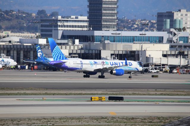 Boeing 757-200 (N14106)