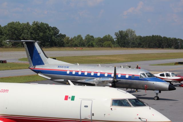 Embraer EMB-120 Brasilia (N561SW)