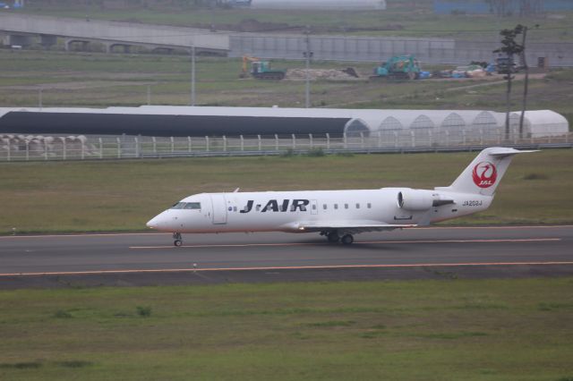 Canadair Regional Jet CRJ-200 (JA202J)