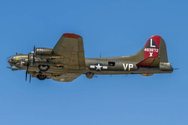 Boeing B-17 Flying Fortress —