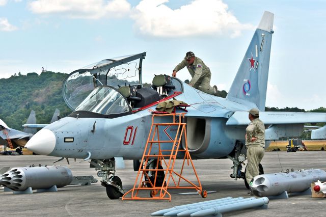 — — - Russian Air Force Yak-130