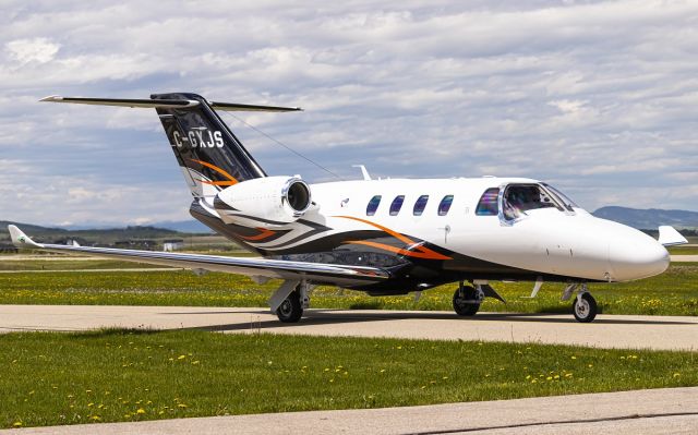 Cessna Citation M2 (C-GXJS)