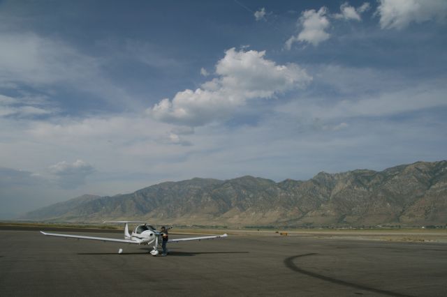 Diamond Star (N984ES) - Cross country flight - fuel stop in Brigham City, UT