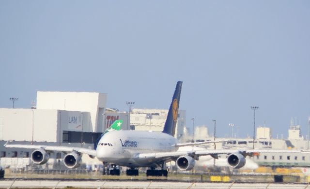 Airbus A380-800 (D-AIMH)