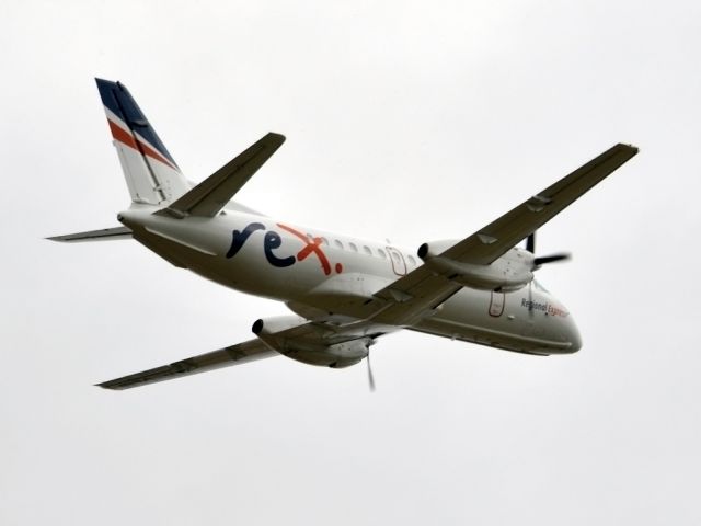 VH-OLM — - Getting airborne off runway 23. Tuesday 27th December 2011.