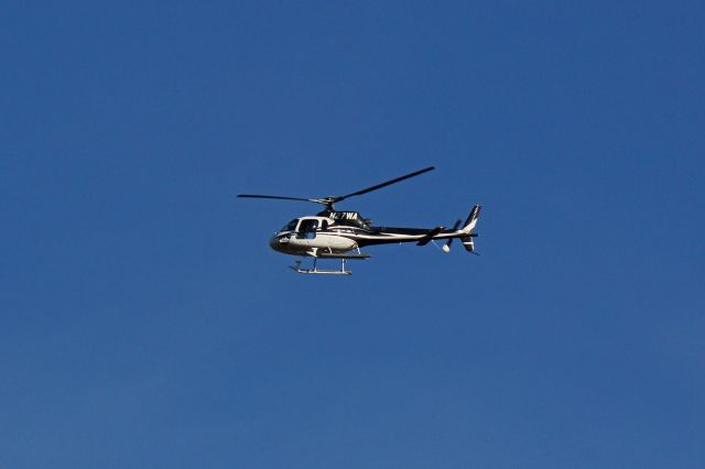 Eurocopter AS-350 AStar (N27WA)