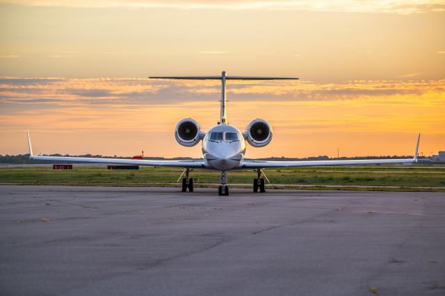 Gulfstream Aerospace Gulfstream IV (N403TB)