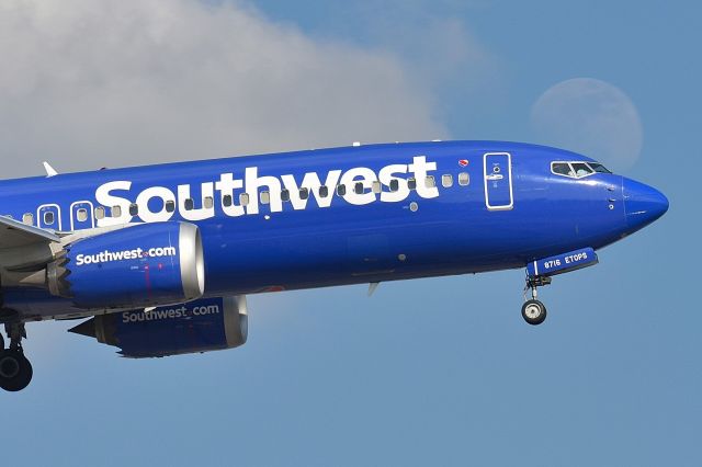 Boeing 737 MAX 8 (N8716B) - 23-R 06-17-24
