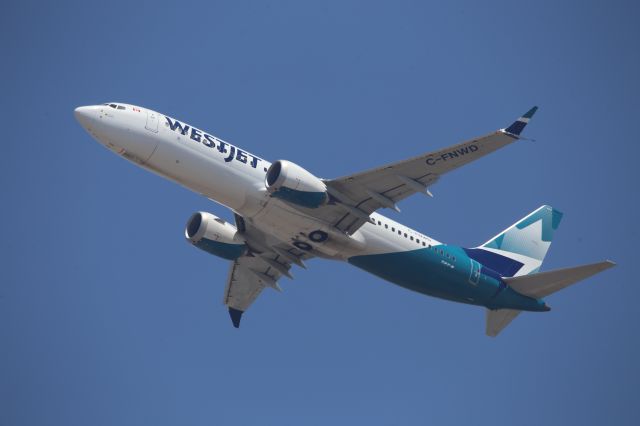 Boeing 737 MAX 8 (C-FNWD)