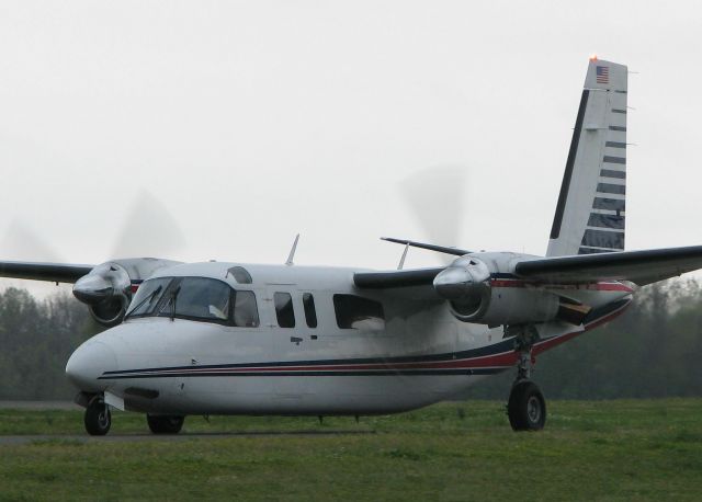 Rockwell Turbo Commander 690 (N840JW) - Taxiing to runway 14 on taxiway Foxtrot at the Shreveport Downtown airport.