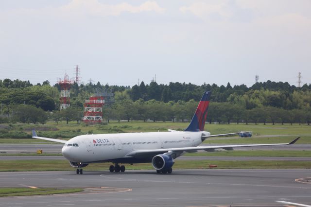 Airbus A330-300 (N805NW)