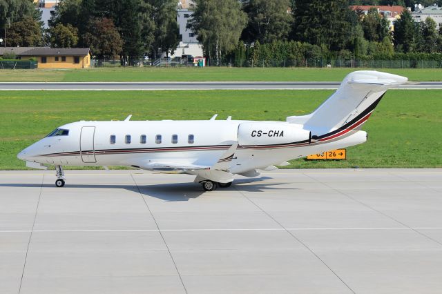 Canadair Challenger 350 (CS-CHA)