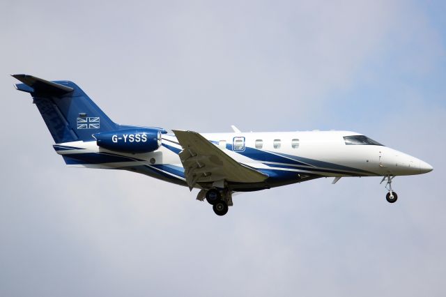 Pilatus PC-24 (G-YSSS) - TAG Aviation UK Pilatus PC-24 on short finals for rwy 06 on 19-May-25 arriving from LFMN as VIP1.