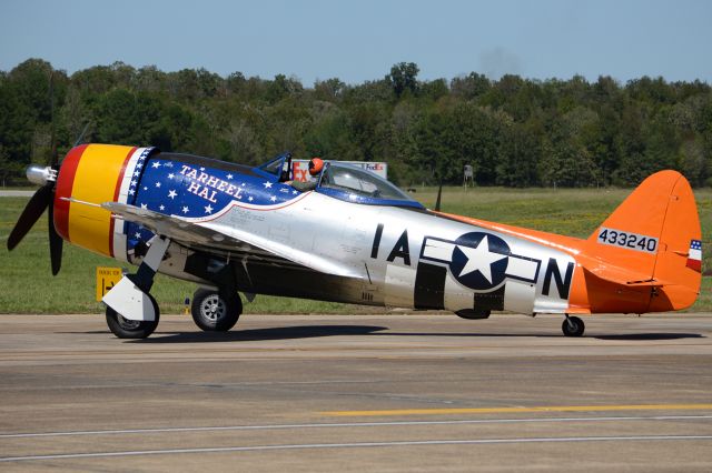 REPUBLIC Thunderbolt (N4747P) - LRAFB Airshow, September 2009