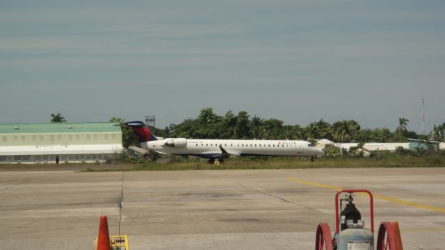 Canadair Regional Jet CRJ-900 (N232PQ)