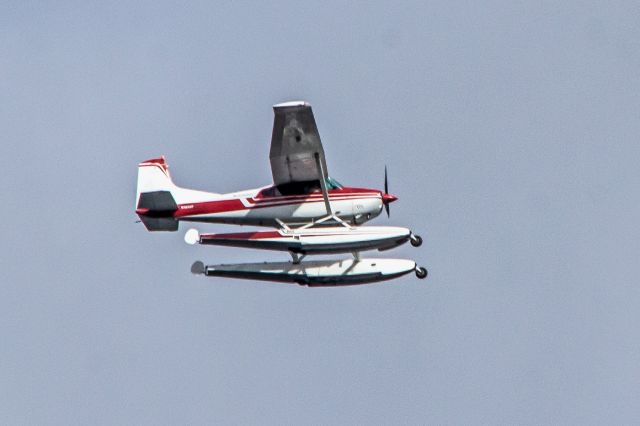 Cessna Skywagon (N185VP) - Subject aircraft photographed on 17-Apr-2021 at 0903EDT over Wayne, NJ, while enroute from CDW to TEB.