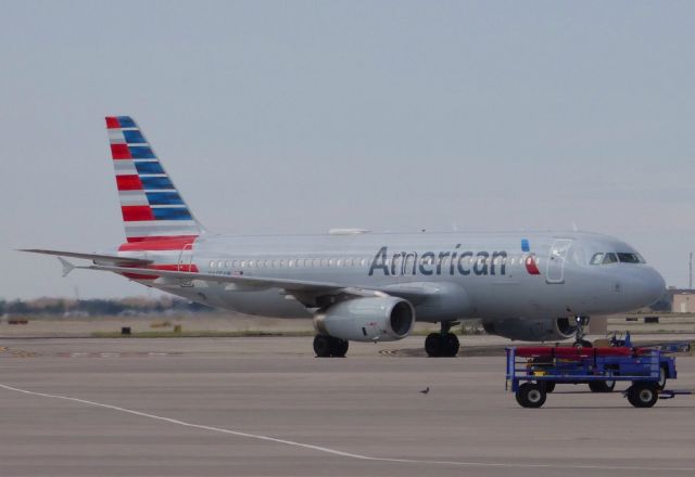 Airbus A320 (N665AW)