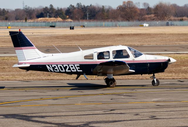 Piper Cherokee (N3028E)