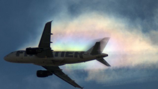 Airbus A319 (N920FR) - Going through a cloud!