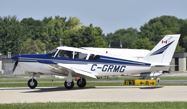 Piper PA-24 Comanche (C-GRMG) - Airventure 2017