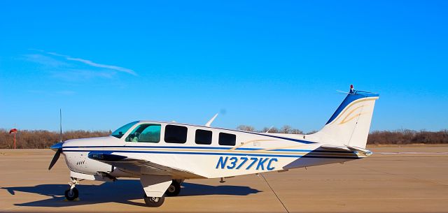 Beechcraft 35 Bonanza (N377KC)